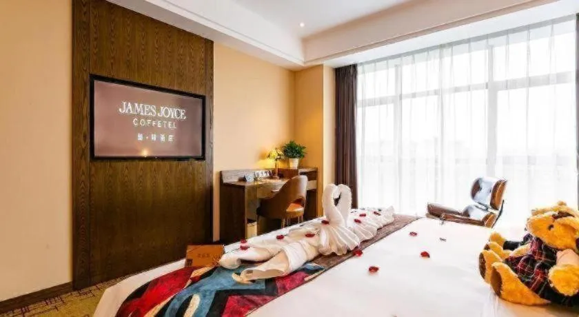 Bed in James Joyce Coffetel· Chengdu Shuangliu Airport Haibing City Wanda
