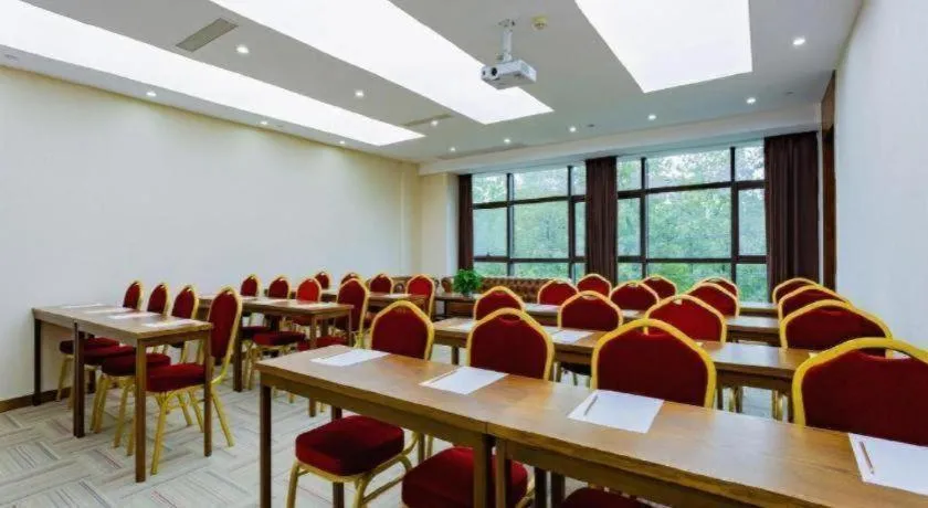 James Joyce Coffetel· Chengdu Shuangliu Airport Haibing City Wanda