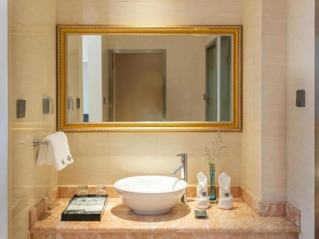 Chonpines Hotels· Shijiazhuang Fangbei