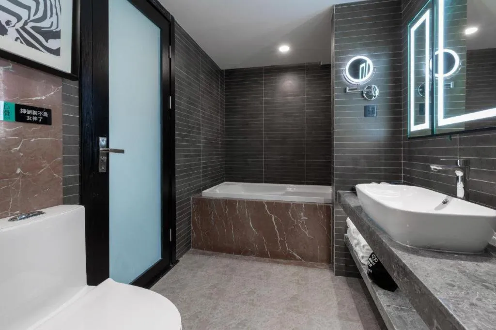 Xana Hotelle· Dongguang Chang'An Binhaiwan Jian'An Road