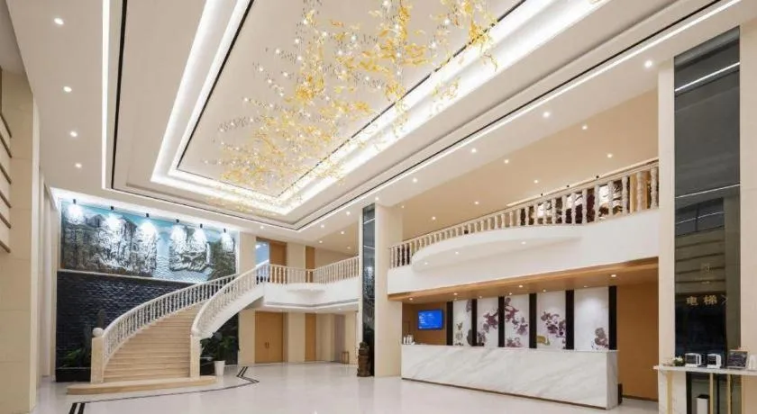 Lavande Hotels· Jingzhou Jianli