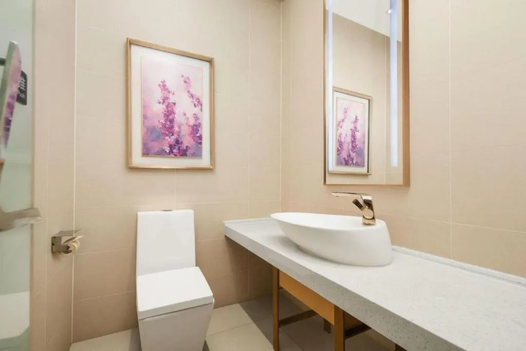 Lavande Hotels· Jingzhou Jianli