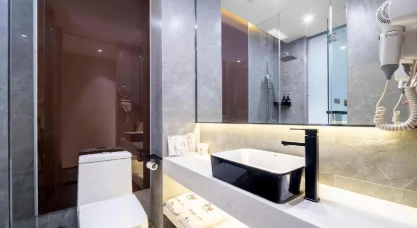 IU Hotels· Tianjin Houtai Chengjian University Haitai Industrial Park