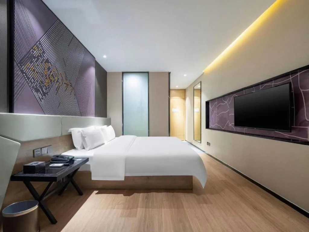 Bed in IU Hotels· Tianjin Houtai Chengjian University Haitai Industrial Park