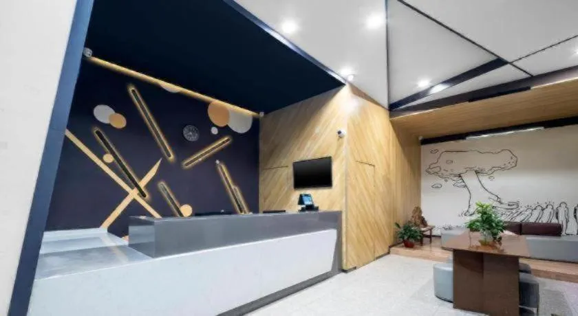 IU Hotels· Tianjin Houtai Chengjian University Haitai Industrial Park