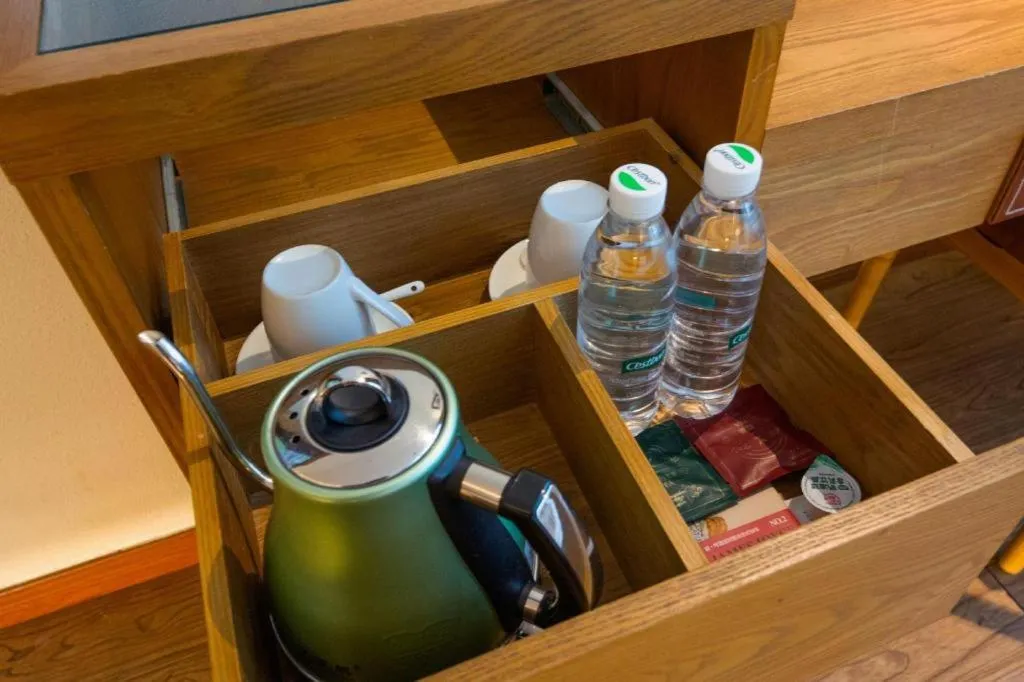 James Joyce Coffetel Shijiazhuang the Mixc Jinyuan Tower Airport Bus