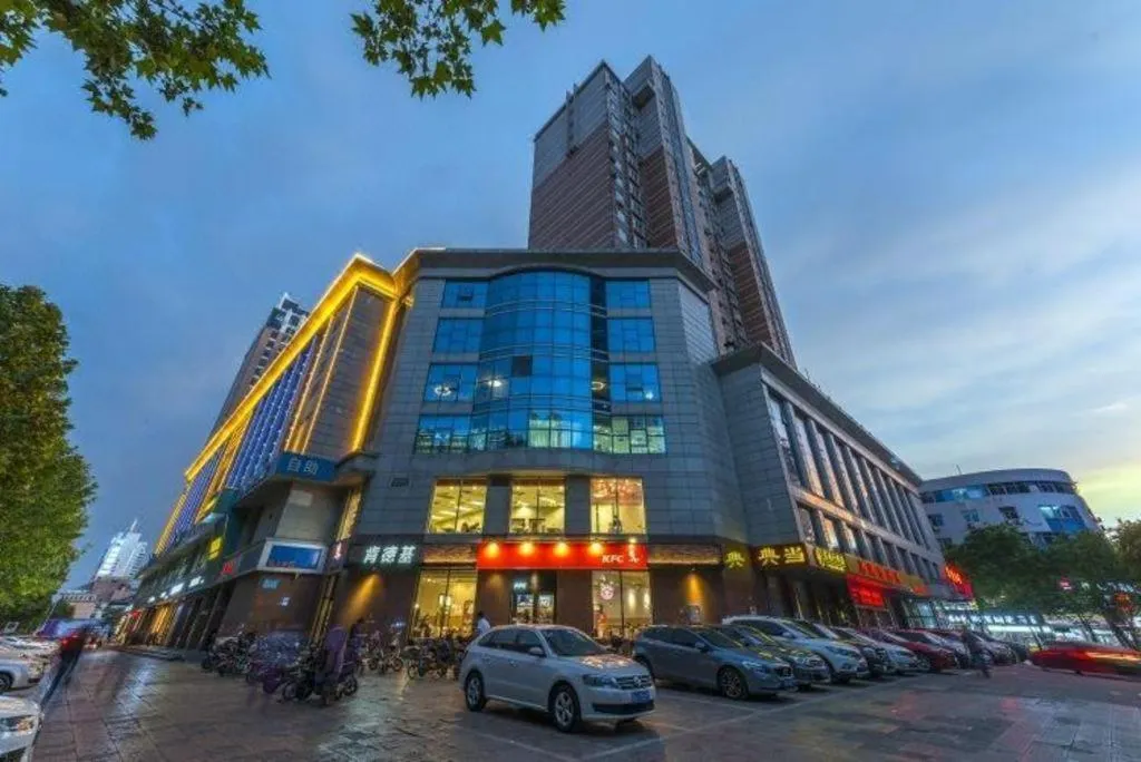 James Joyce Coffetel Shijiazhuang the Mixc Jinyuan Tower Airport Bus