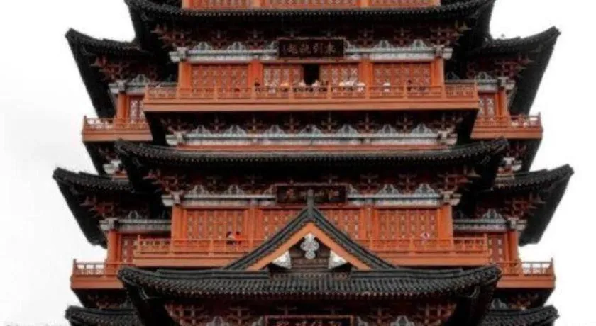 Xana Hotelle Nanchang Tengwang Pavilion Wanshougong