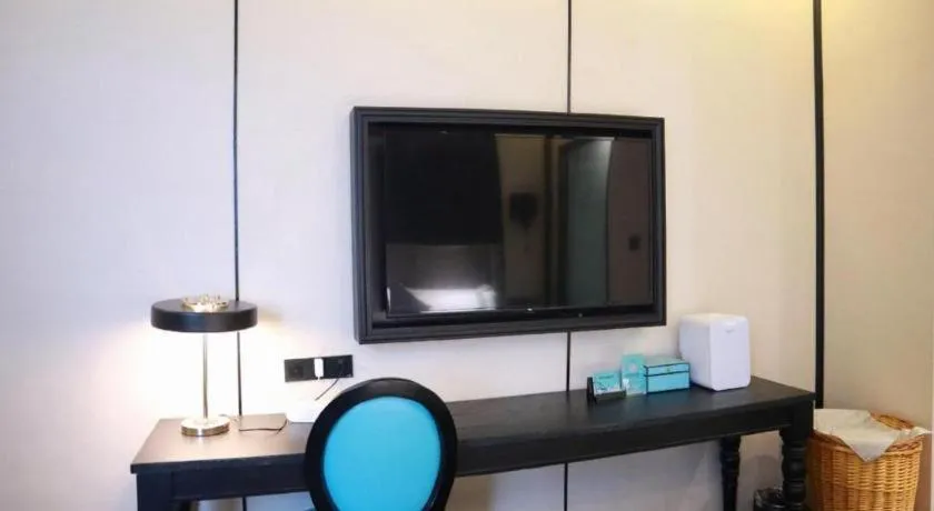 Xana Hotelle Luzhou High-Speed Railway Station Trading Market Passenger Terminal