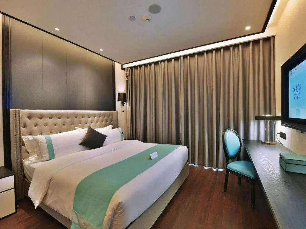 Bed in Xana Hotelle Luzhou High-Speed Railway Station Trading Market Passenger Terminal