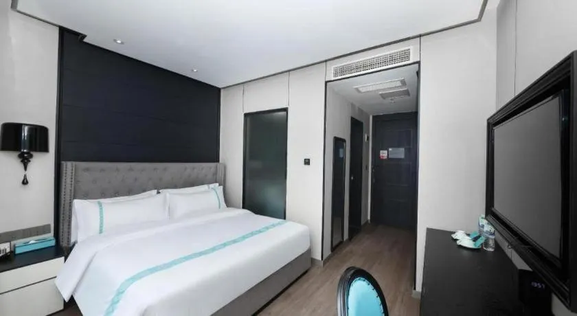 Bed in Xana Hotelle Luzhou High-Speed Railway Station Trading Market Passenger Terminal