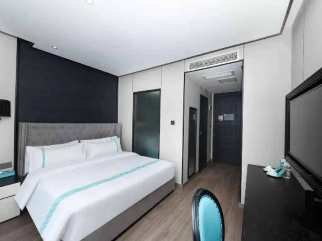 Bed in Xana Hotelle Luzhou High-Speed Railway Station Trading Market Passenger Terminal