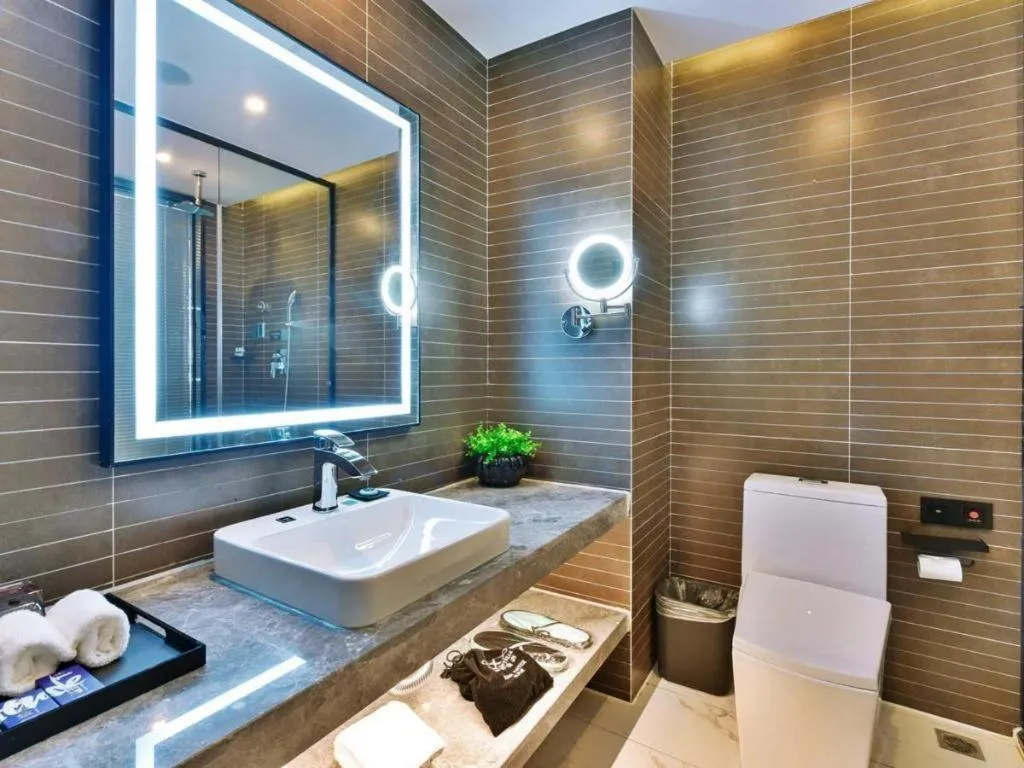 Xana Hotelle Luzhou High-Speed Railway Station Trading Market Passenger Terminal