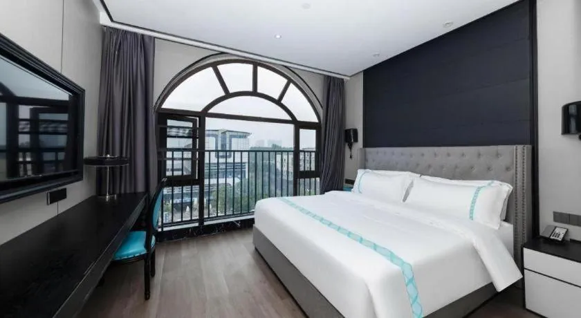 Bed in Xana Hotelle Luzhou High-Speed Railway Station Trading Market Passenger Terminal