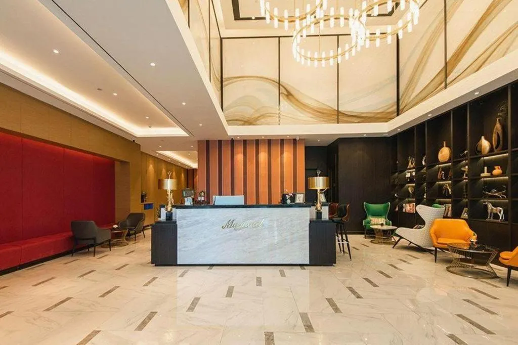 Magnotel Tongxiang Shimao Center