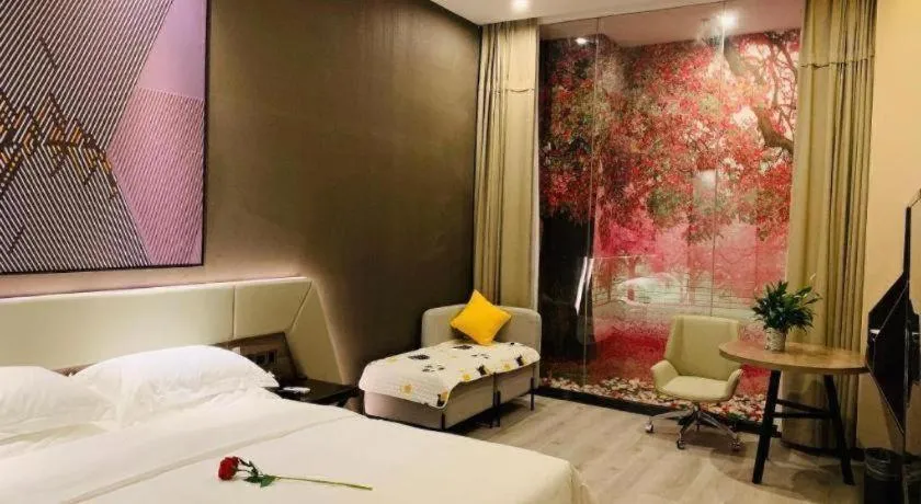 Bed in IU Hotels· Wuhan Jianghan Road Metro Station