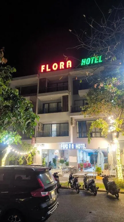 Flora Hotel