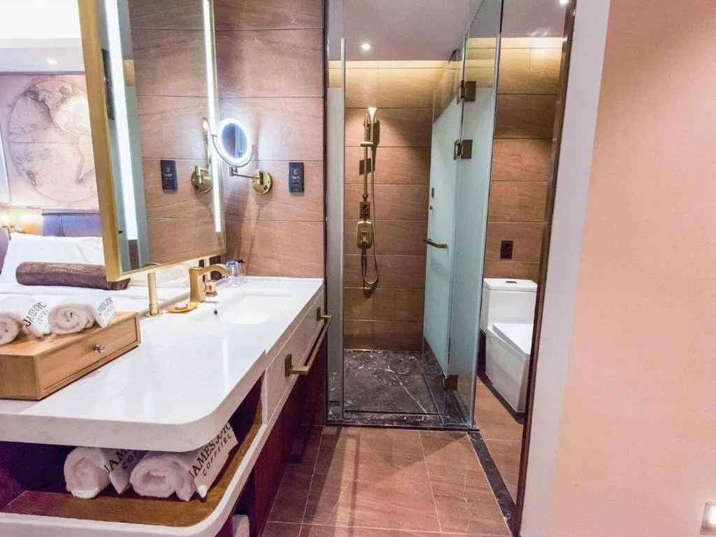 James Joyce Coffetel Changchun People's Square