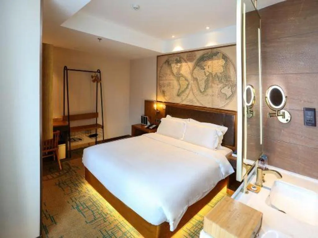 Bed in James Joyce Coffetel Changchun People's Square