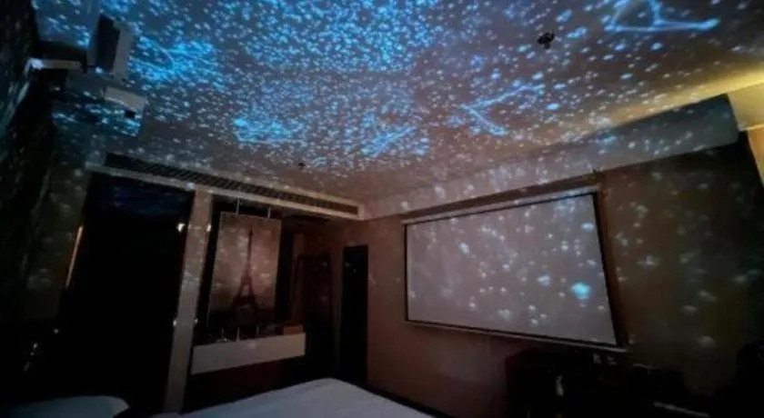 James Joyce Coffetel Changchun People's Square