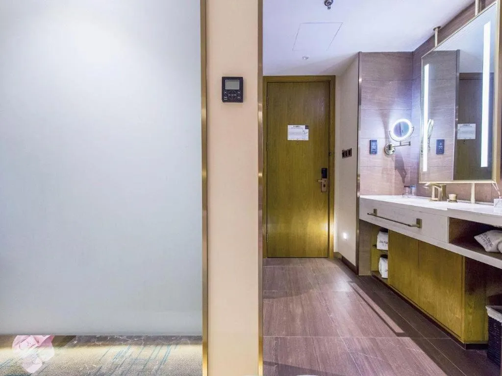 James Joyce Coffetel Changchun People's Square