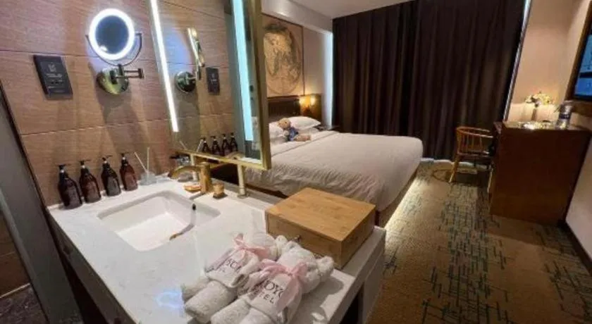 Bed in James Joyce Coffetel Changchun People's Square