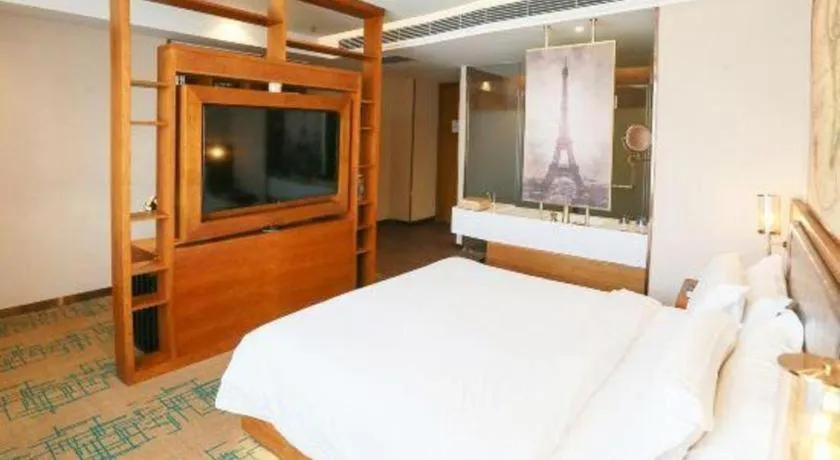 Bed in James Joyce Coffetel Changchun People's Square