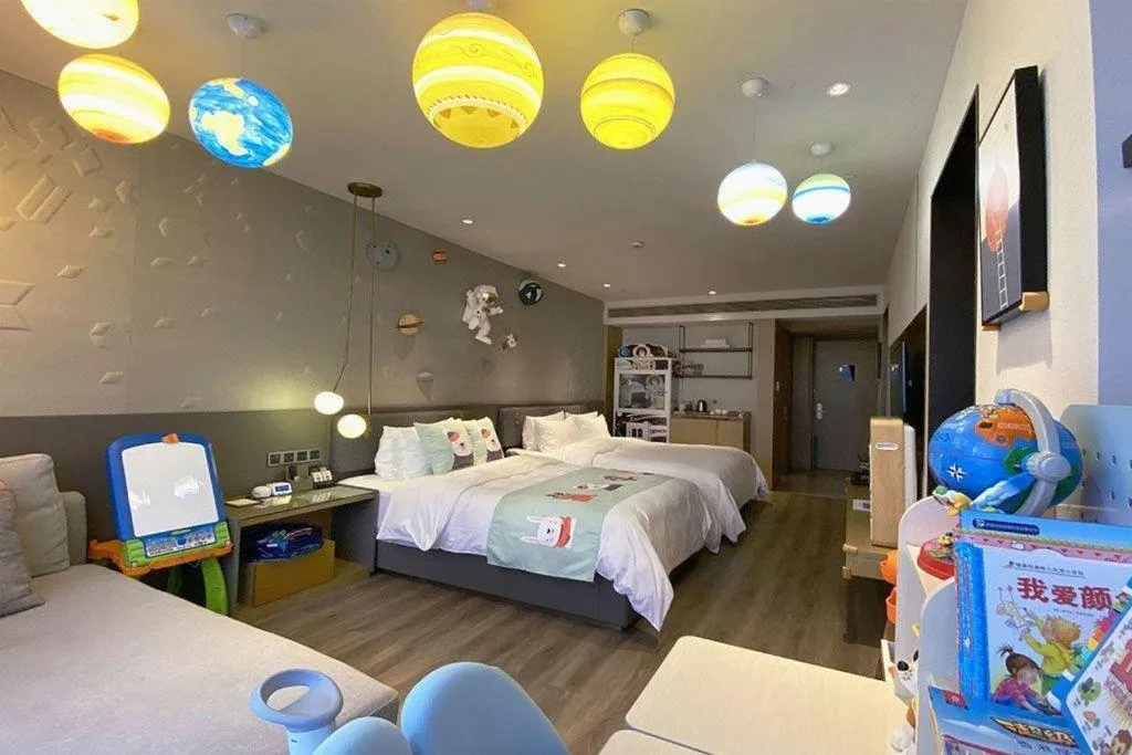 Bed in Zhejiang Cloud Mountain Deefly Hotel