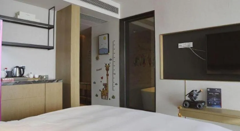 Bed in Zhejiang Cloud Mountain Deefly Hotel