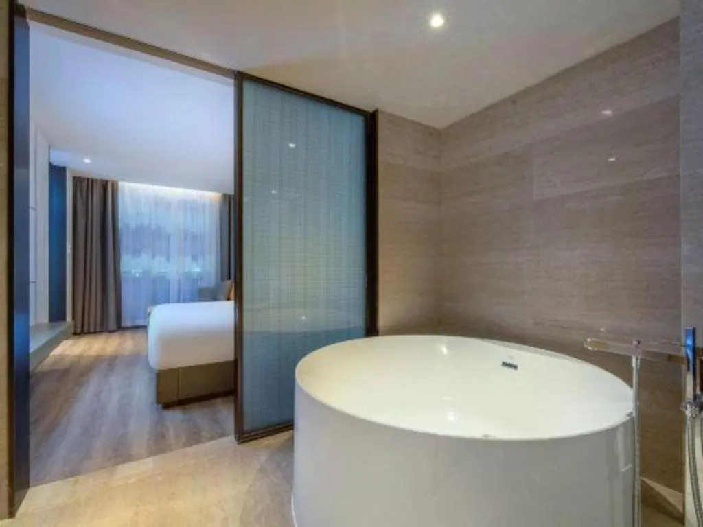 Zhejiang Cloud Mountain Deefly Hotel