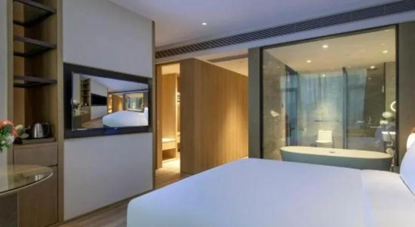 Bed in Zhejiang Cloud Mountain Deefly Hotel