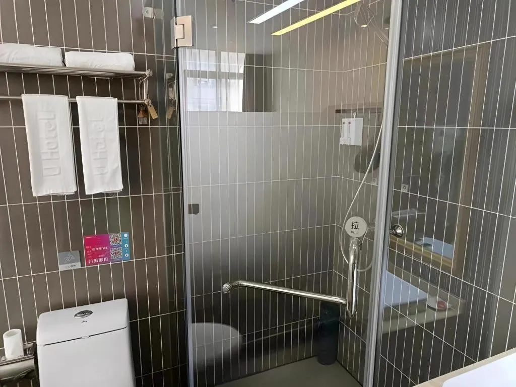 Thank Inn Hotel Hubei Huanggang Hong'an County Hong'an No.1 Middle School