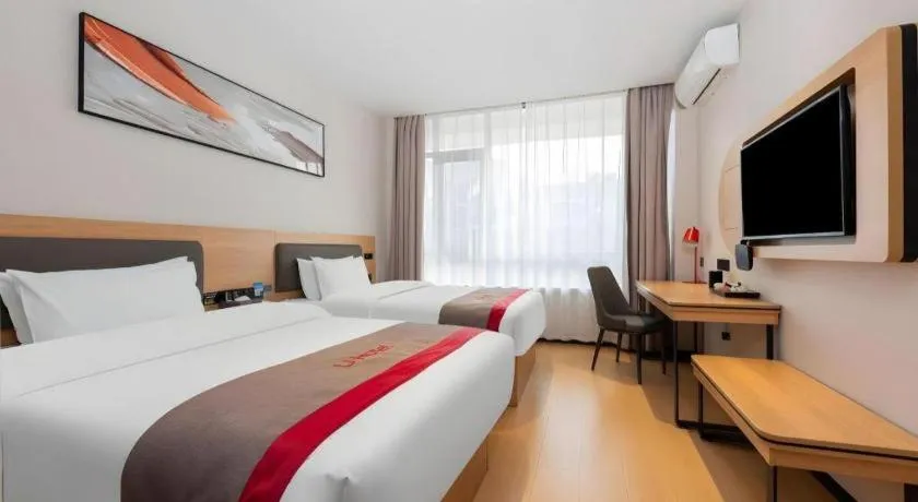 Bed in Thank Inn Hotel Hubei Huanggang Hong'an County Hong'an No.1 Middle School