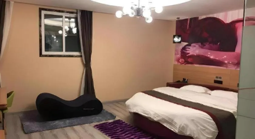 Bed in Thank Inn Hotel Tianjing Jinnan University