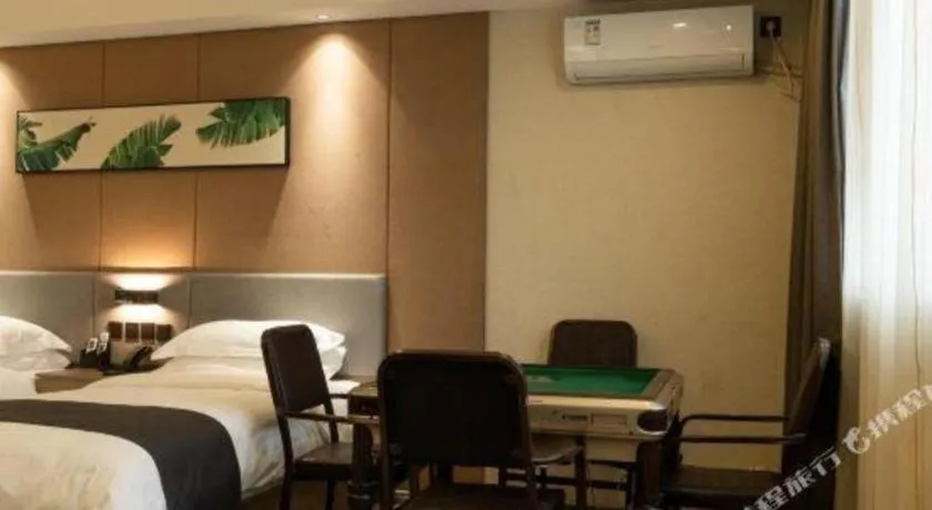 Bed in UP and IN Hotel Jiangxi Nanchang City Nanchang County Liantang Zhong Avenue Huarunwanjia