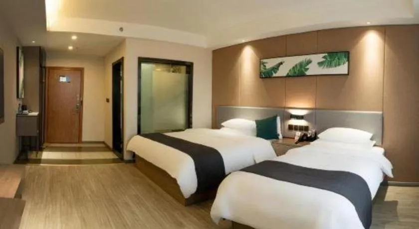 Bed in UP and IN Hotel Jiangxi Nanchang City Nanchang County Liantang Zhong Avenue Huarunwanjia