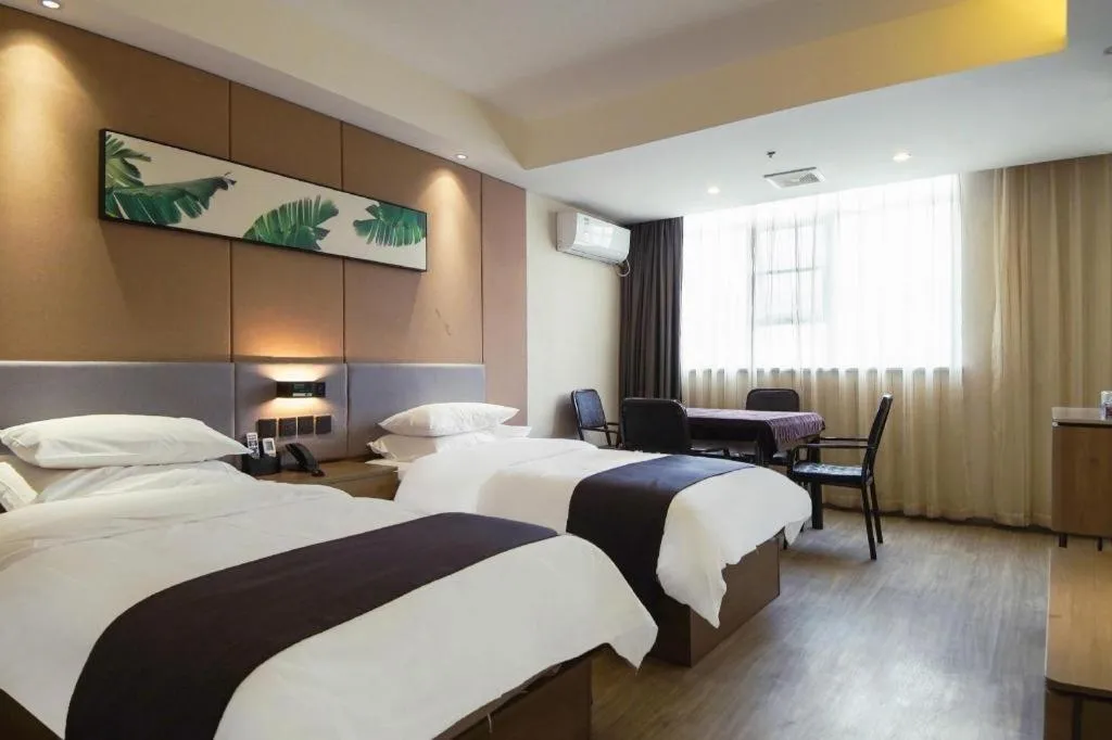 Bed in UP and IN Hotel Jiangxi Nanchang City Nanchang County Liantang Zhong Avenue Huarunwanjia