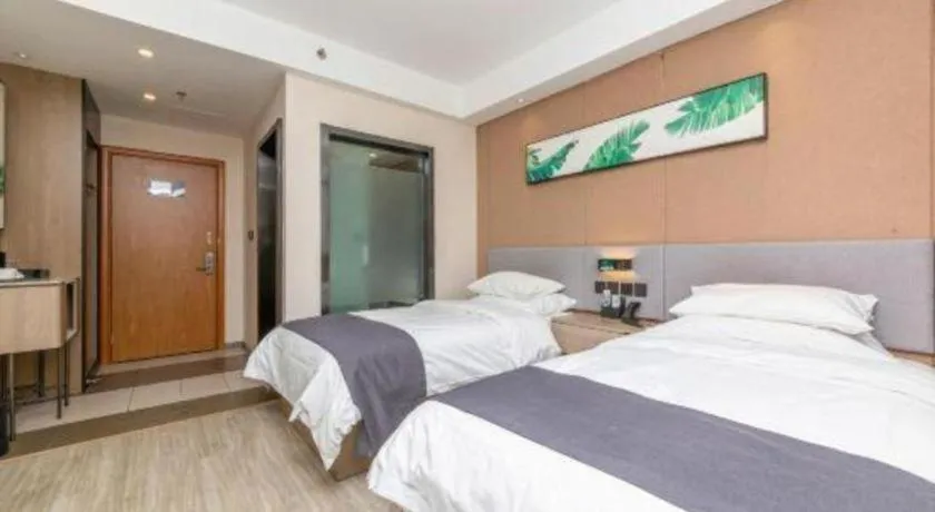 Bed in UP and IN Hotel Jiangxi Nanchang City Nanchang County Liantang Zhong Avenue Huarunwanjia