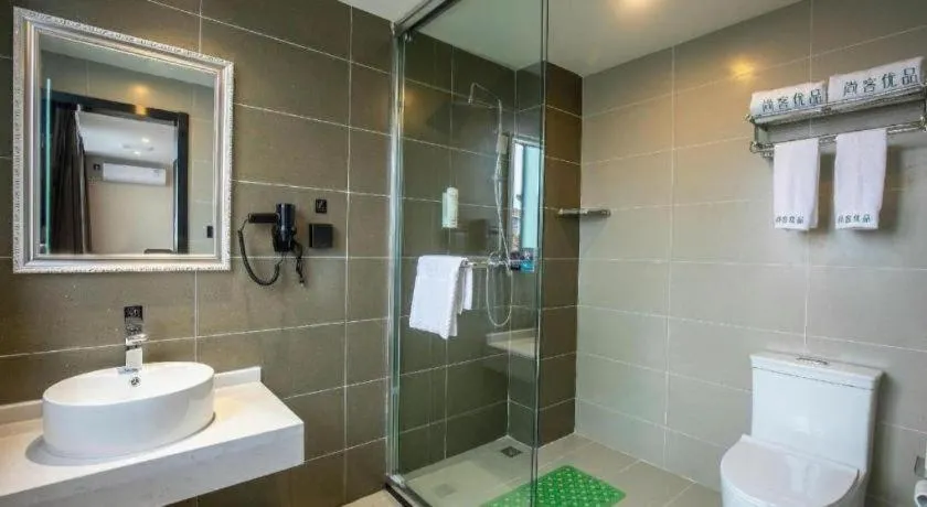 UP and IN Hotel Jiangxi Nanchang City Nanchang County Liantang Zhong Avenue Huarunwanjia