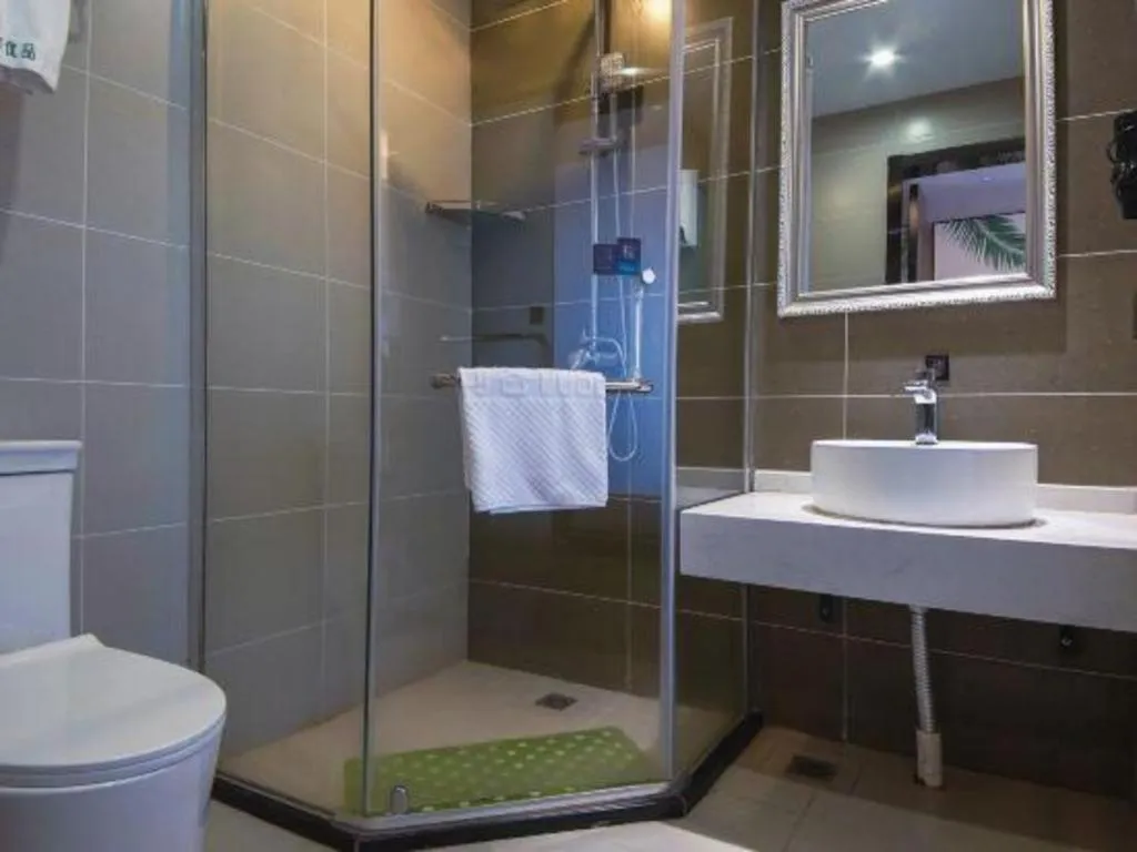 UP and IN Hotel Jiangxi Nanchang City Nanchang County Liantang Zhong Avenue Huarunwanjia