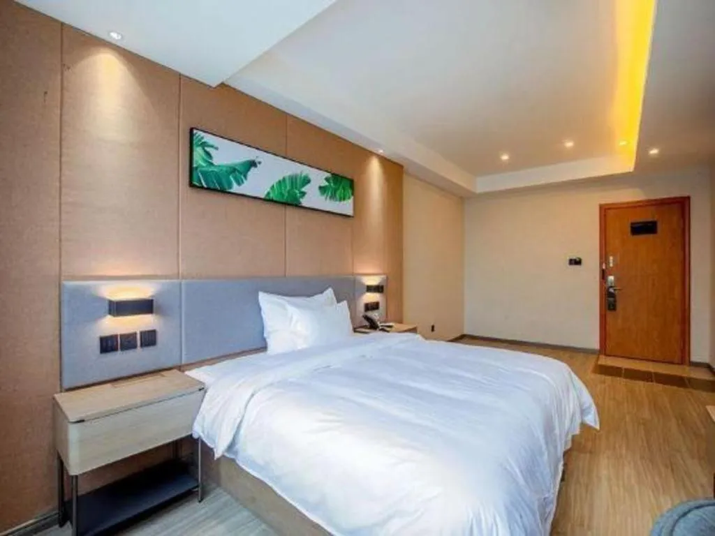 Bed in UP and IN Hotel Jiangxi Nanchang City Nanchang County Liantang Zhong Avenue Huarunwanjia