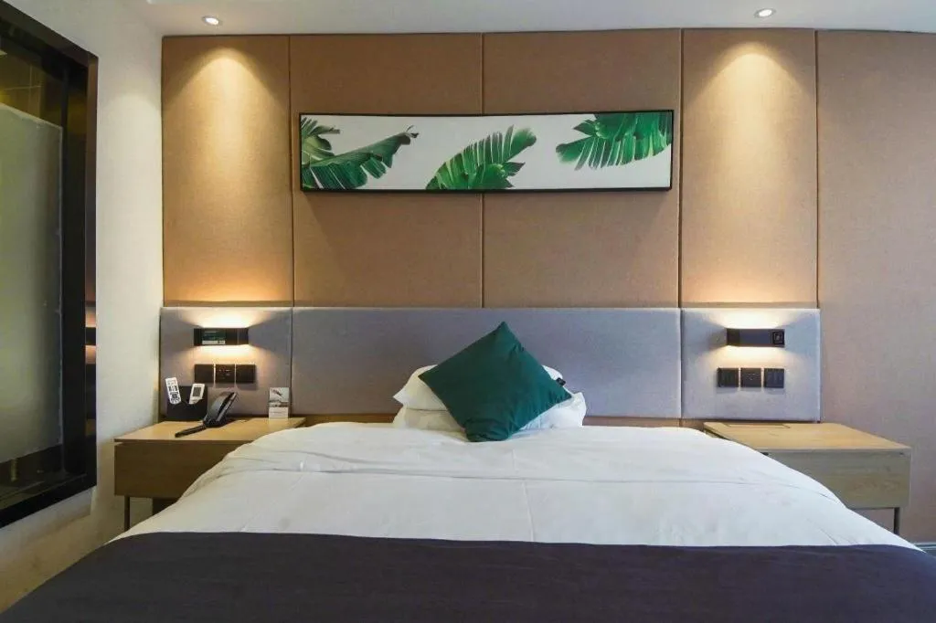 Bed in UP and IN Hotel Jiangxi Nanchang City Nanchang County Liantang Zhong Avenue Huarunwanjia