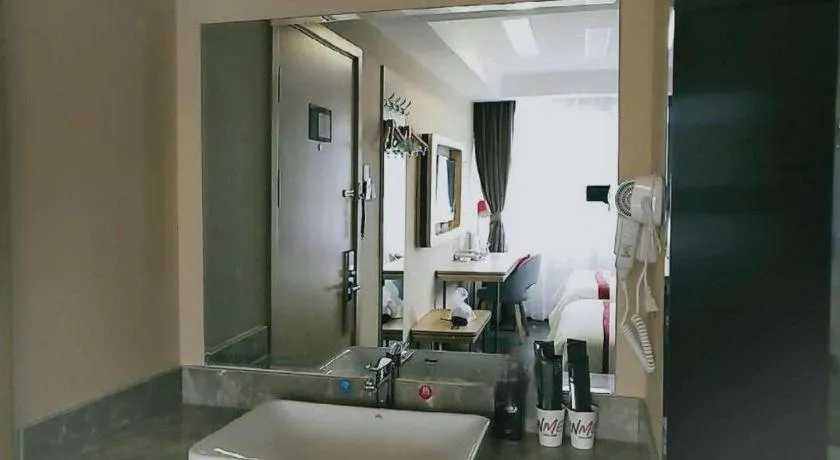 Thank Inn Plus Hotel Xinjiang Urumqi Tianshan District Bingtuan Erzhong