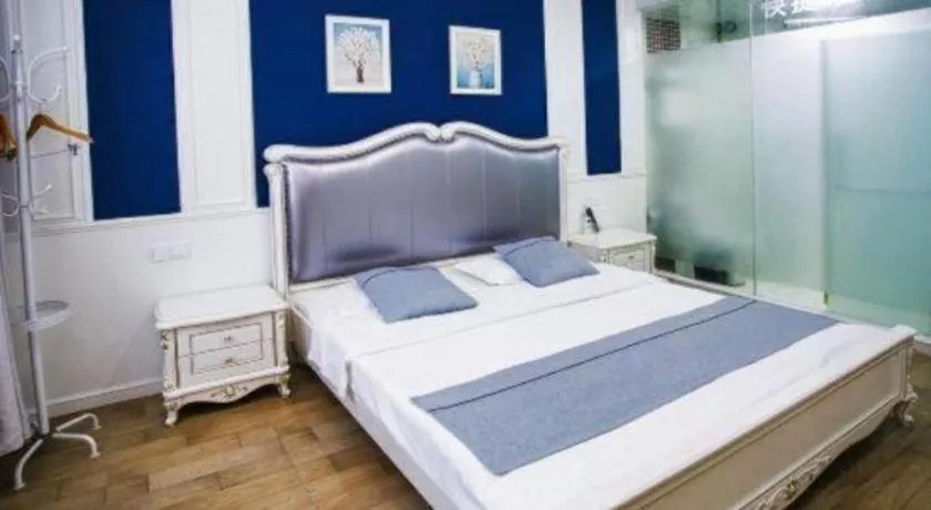 Bed in Thank Inn Hotel Hainan Sanya Sanya Bay Seascape Branch