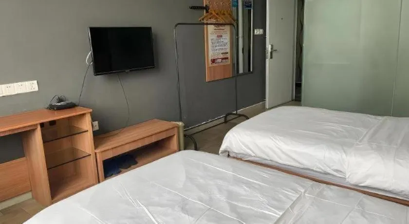 Bed in Thank Inn Hotel Hainan Sanya Sanya Bay Seascape Branch