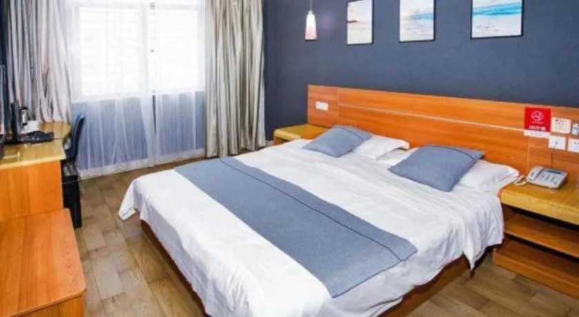 Bed in Thank Inn Hotel Hainan Sanya Sanya Bay Seascape Branch