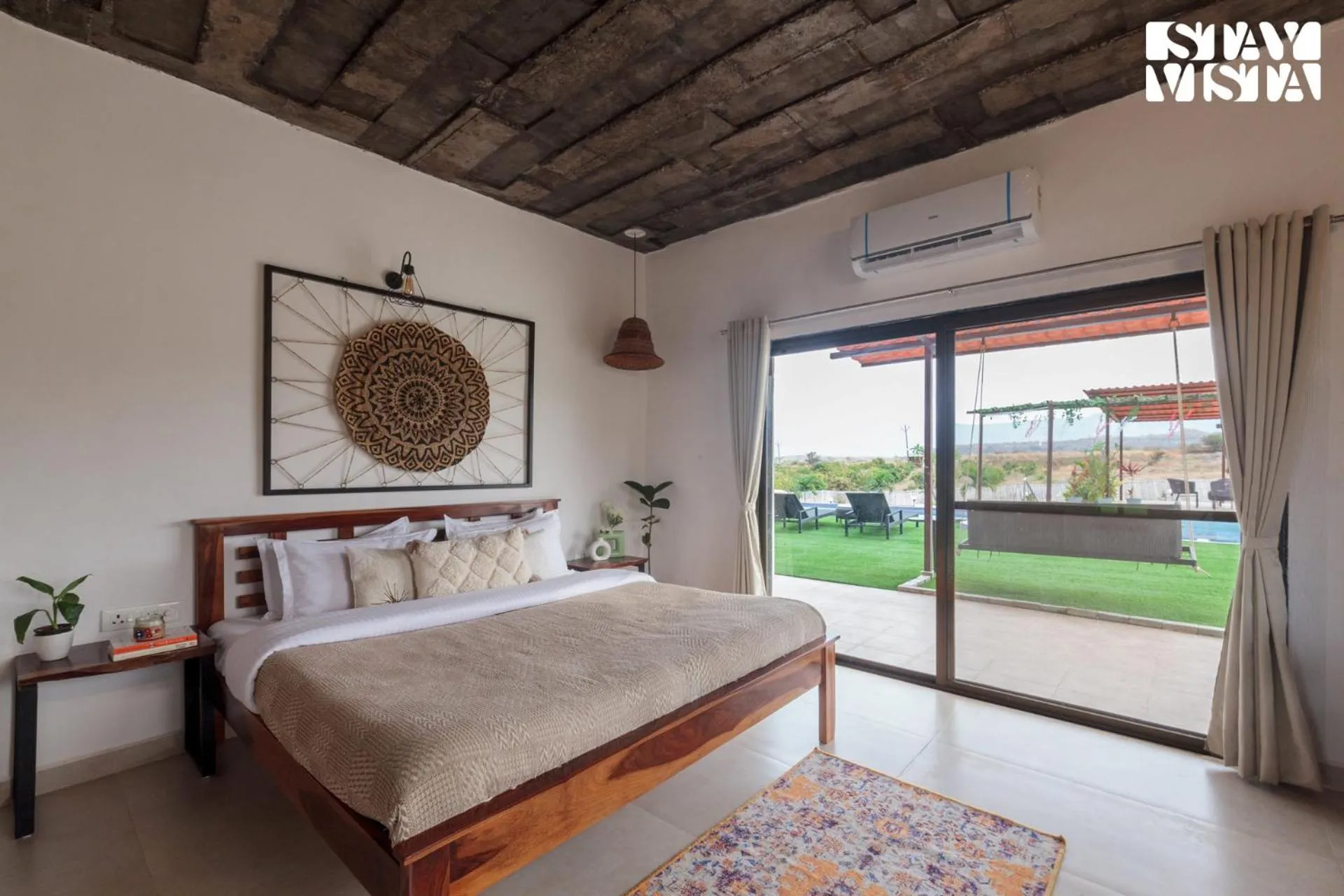 Bedroom, Bed in StayVista at Mangifera Agro Estate with Pool, Wi-Fi