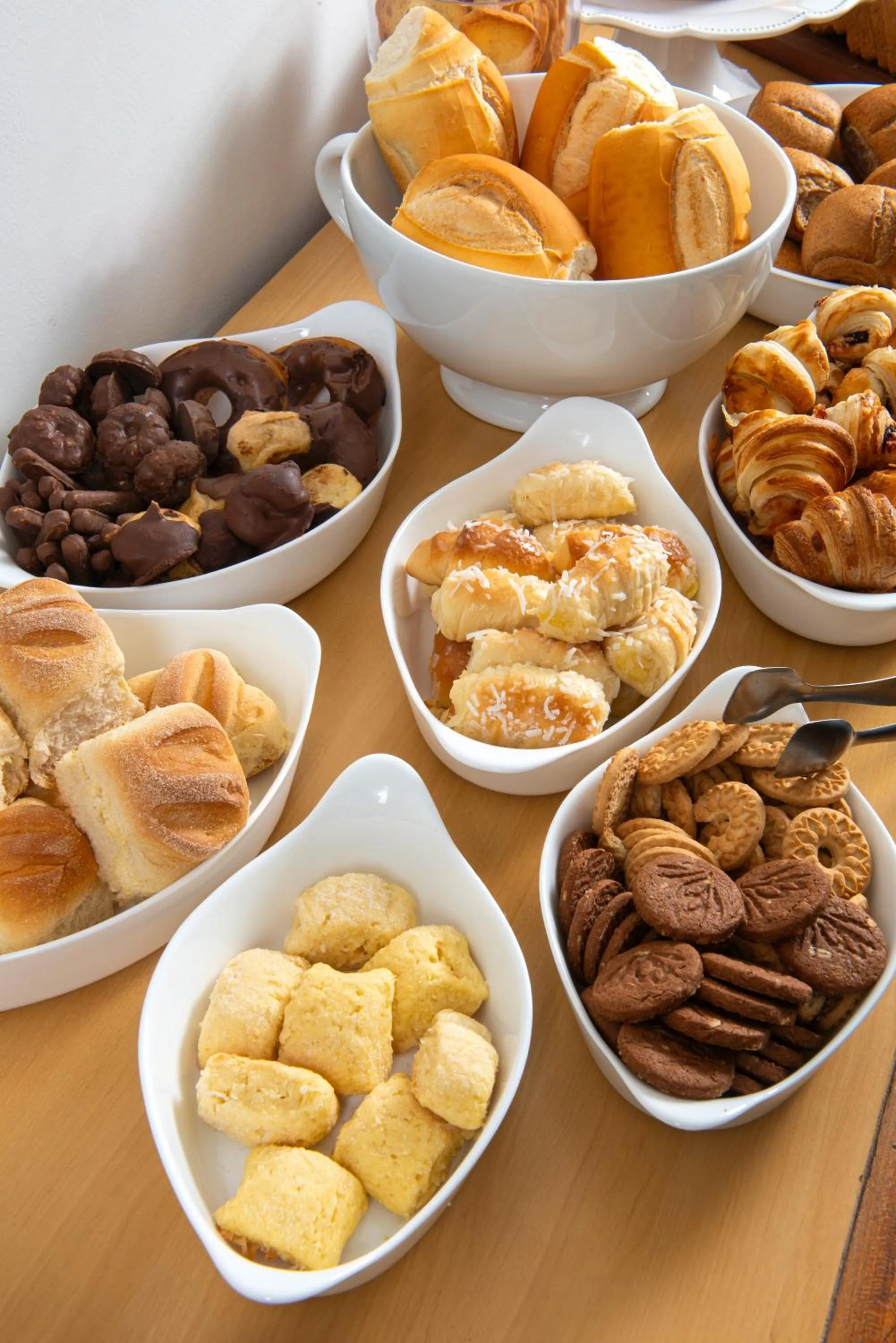 Food in Lym Flat Hotel