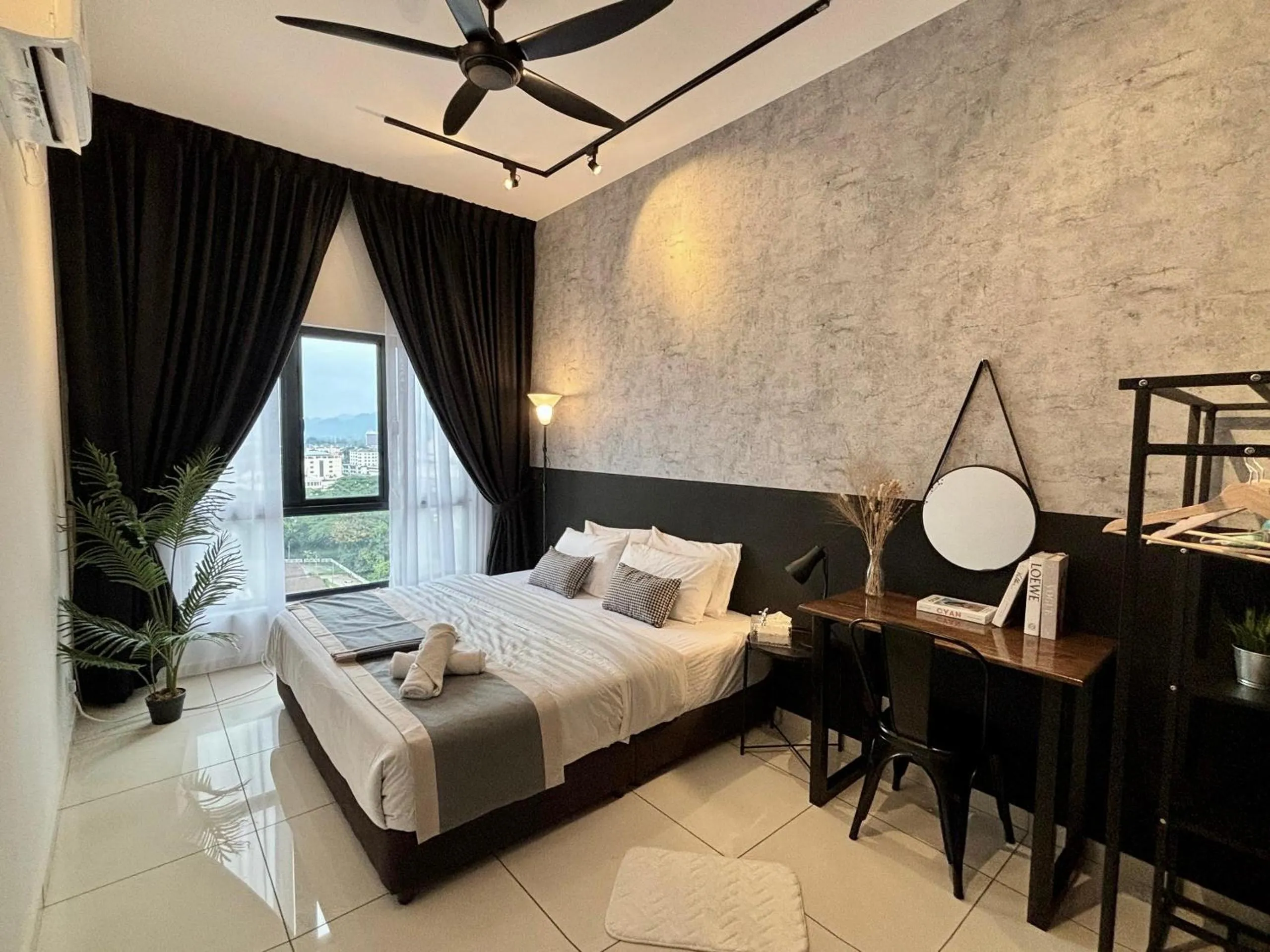 Bed in Ipoh Horizon Skypool Town Suites 4-11pax by IWH Suites