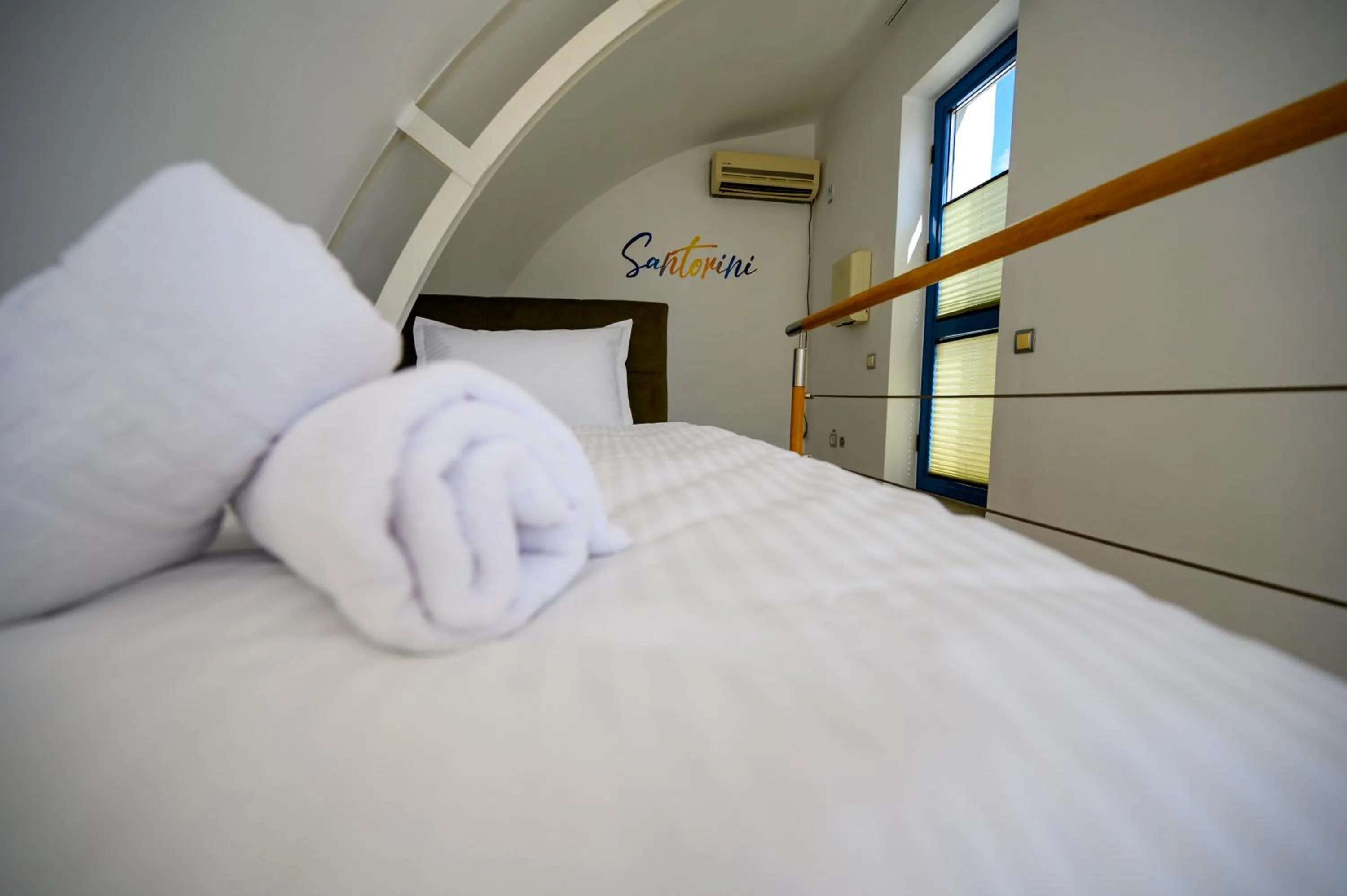 Bed in Casa EMA Pensiune & SPA